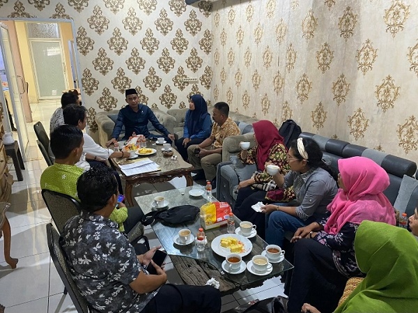 Belasan Penyuluh Pertanian Ramai-ramai Sampaikan Aspirasi pada Ketua DPRD Makassar